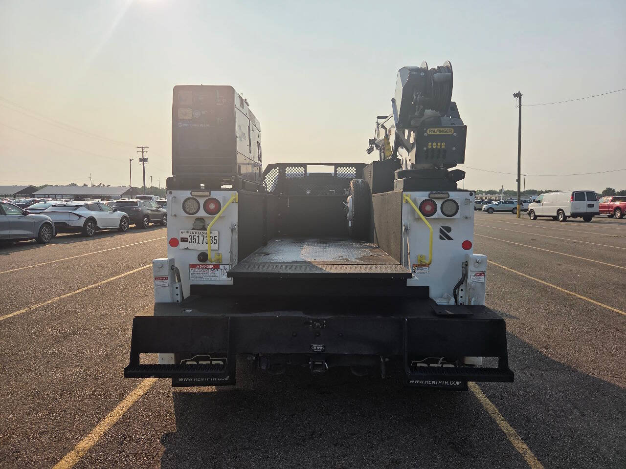 Used 2023 RAM 5500 Tradesman w/ Max Tow Package AWD/4WD image 9