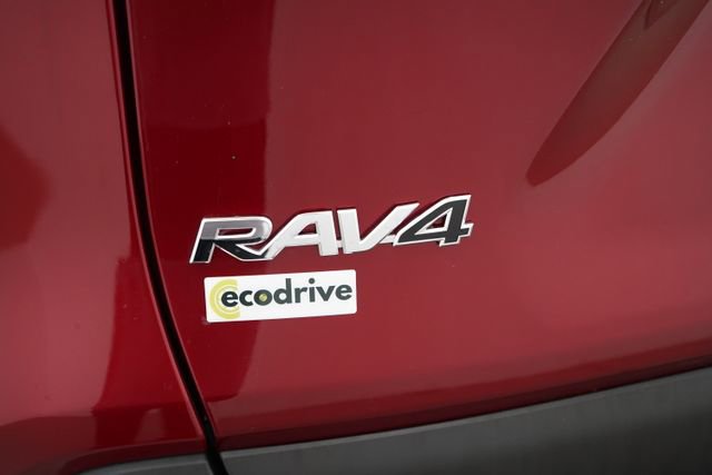 Used 2023 Toyota RAV4 LE image 71