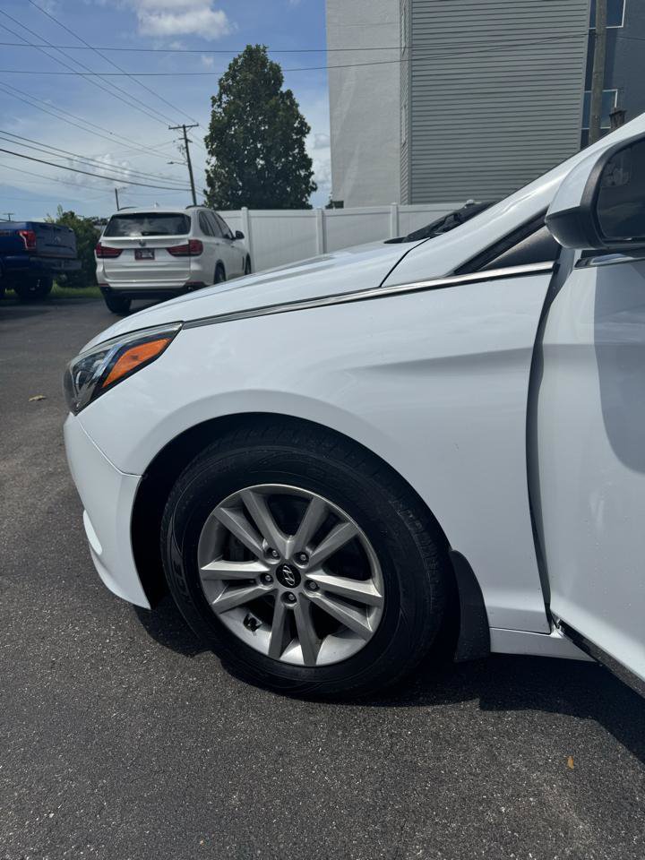 Used 2015 Hyundai Sonata SE FWD image 45
