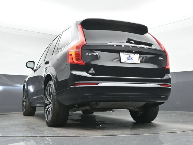 Used 2023 Volvo XC90 B6 Core w/ Protection Package Premier AWD/4WD image 16