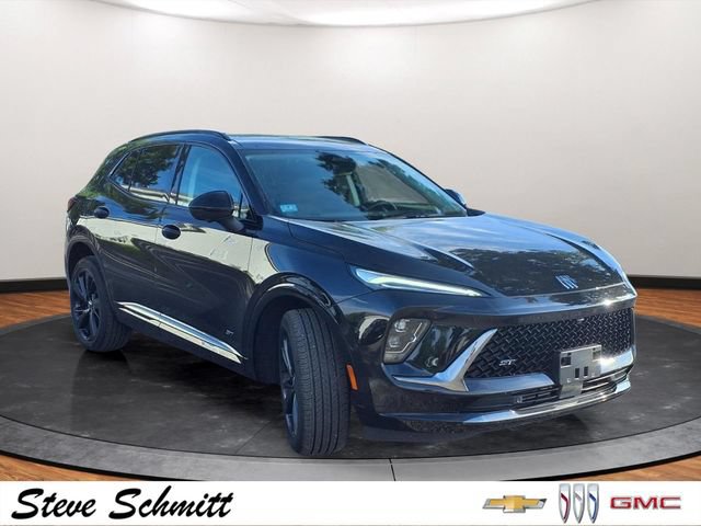 Certified 2025 Buick Envision Sport Touring AWD/4WD image 25