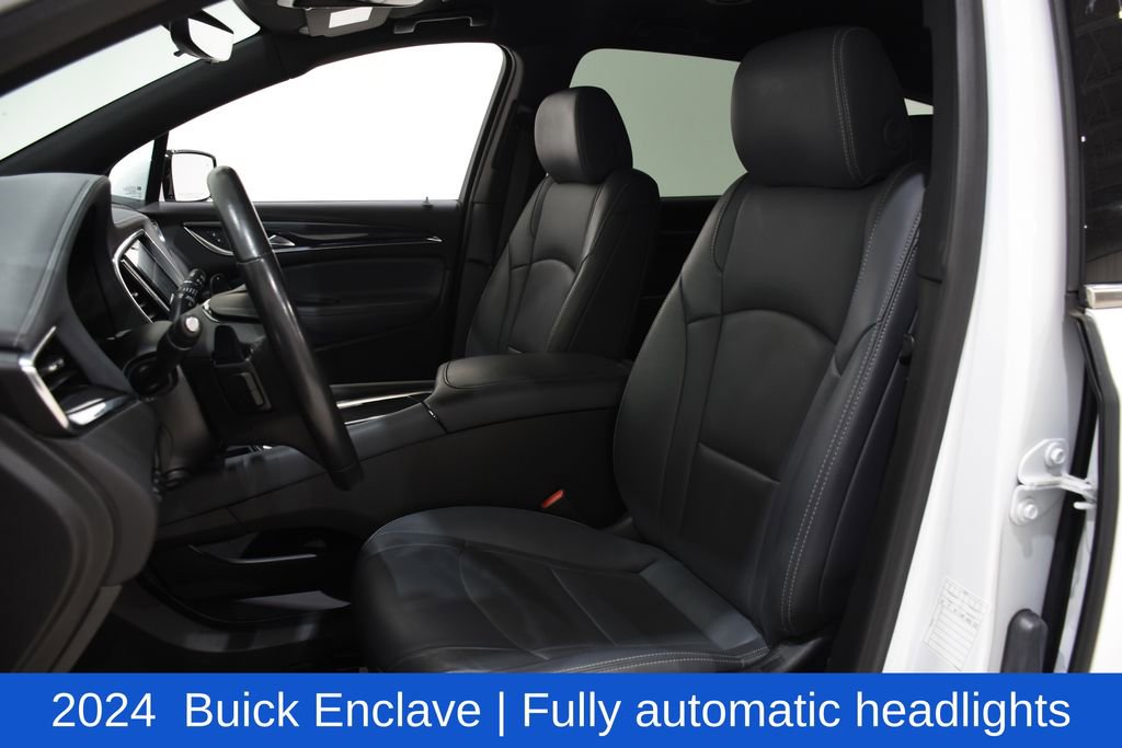 Used 2024 Buick Enclave Premium image 21