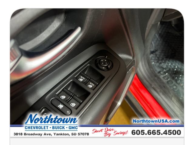 Used 2022 Jeep Renegade Latitude w/ Convenience Group AWD/4WD image 11