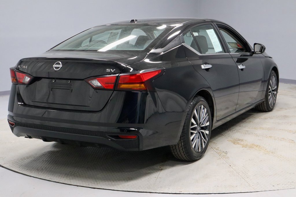 Certified 2023 Nissan Altima 2.5 SV image 11