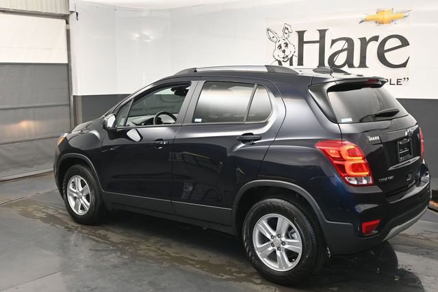Used 2022 Chevrolet Trax LT w/ LT Convenience Package AWD/4WD image 30