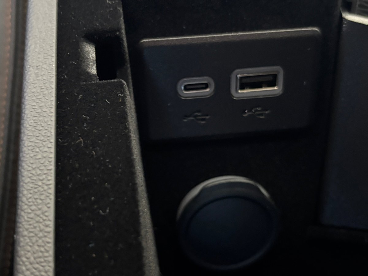 Used 2025 Cadillac CT5 Sport image 6