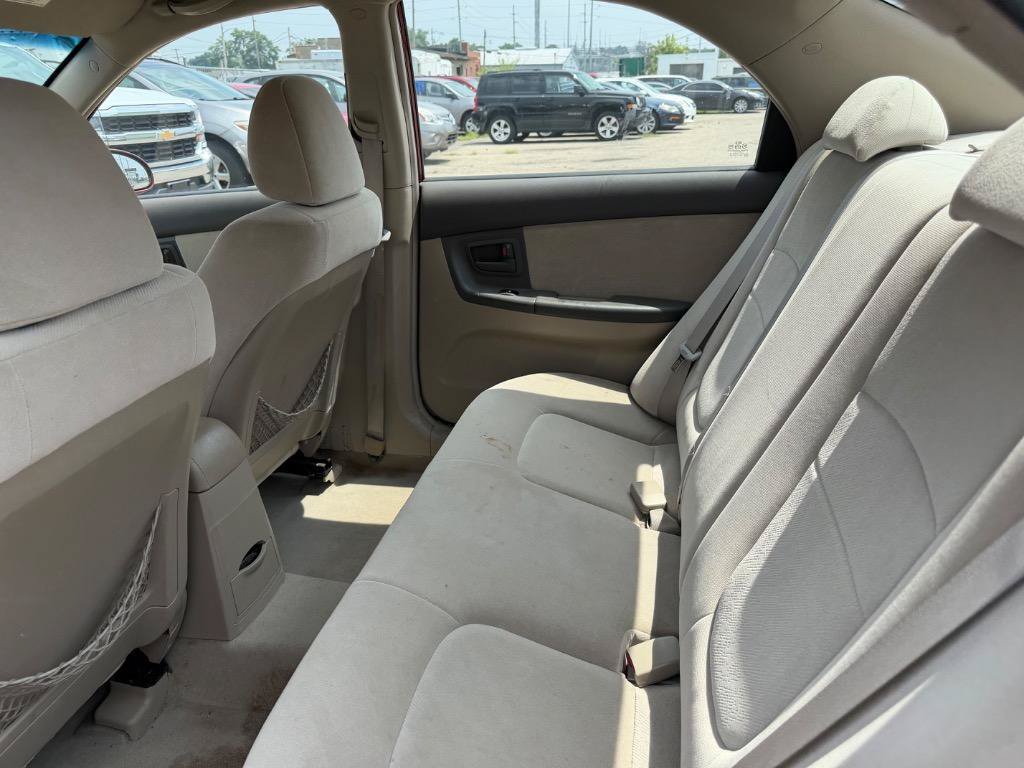 Used 2006 Kia Spectra EX FWD image 10