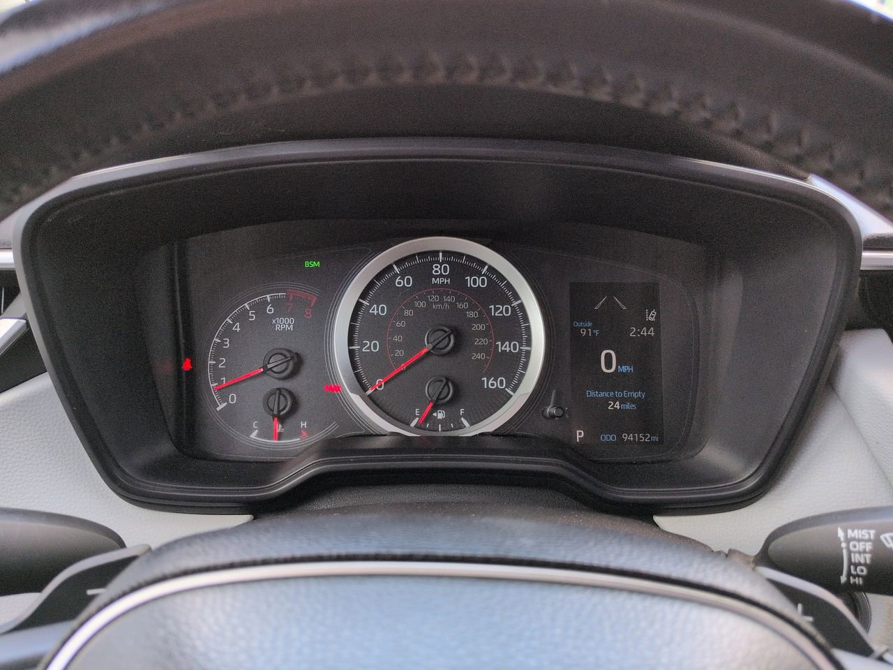 Used 2020 Toyota Corolla SE w/ SE Premium Package FWD image 26