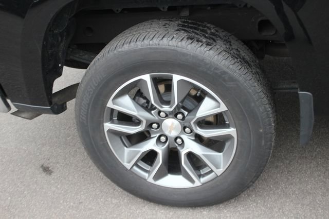 Used 2024 Chevrolet Silverado 1500 LT image 35