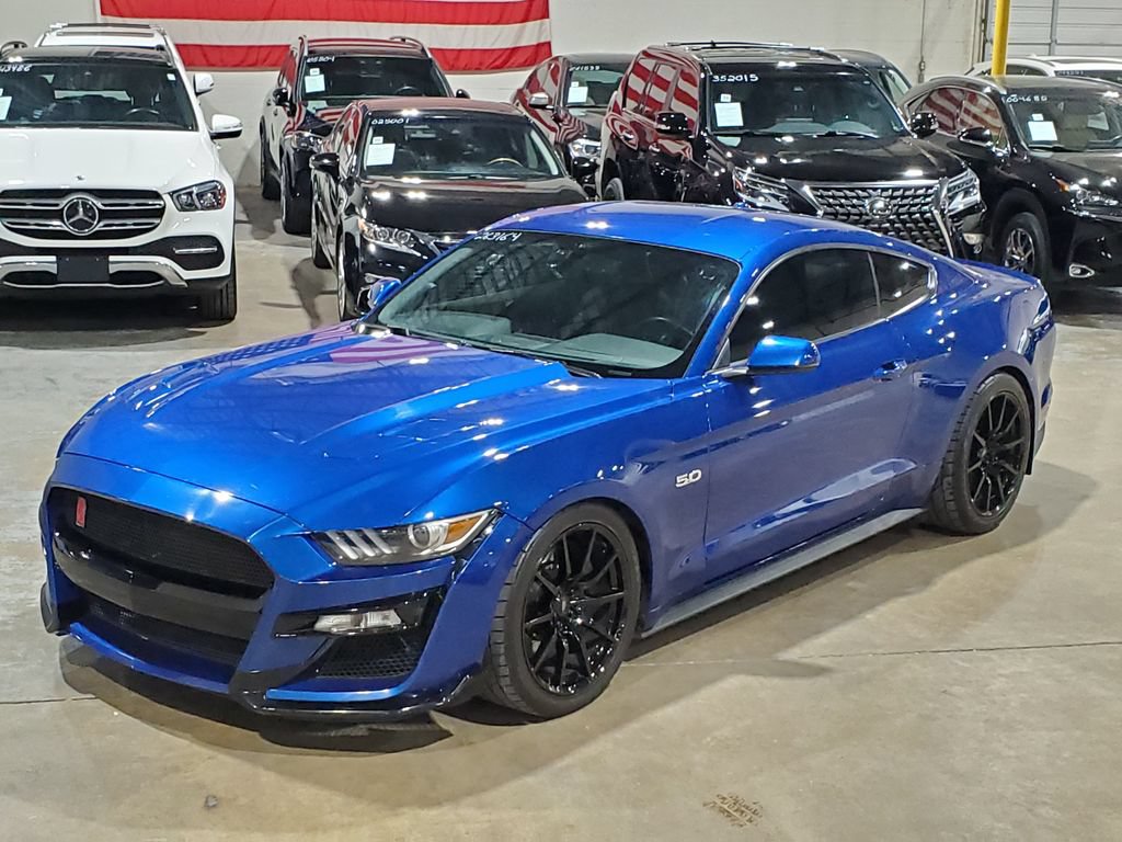 Used 2017 Ford Mustang GT Premium w/ GT Performance Package RWD image 32