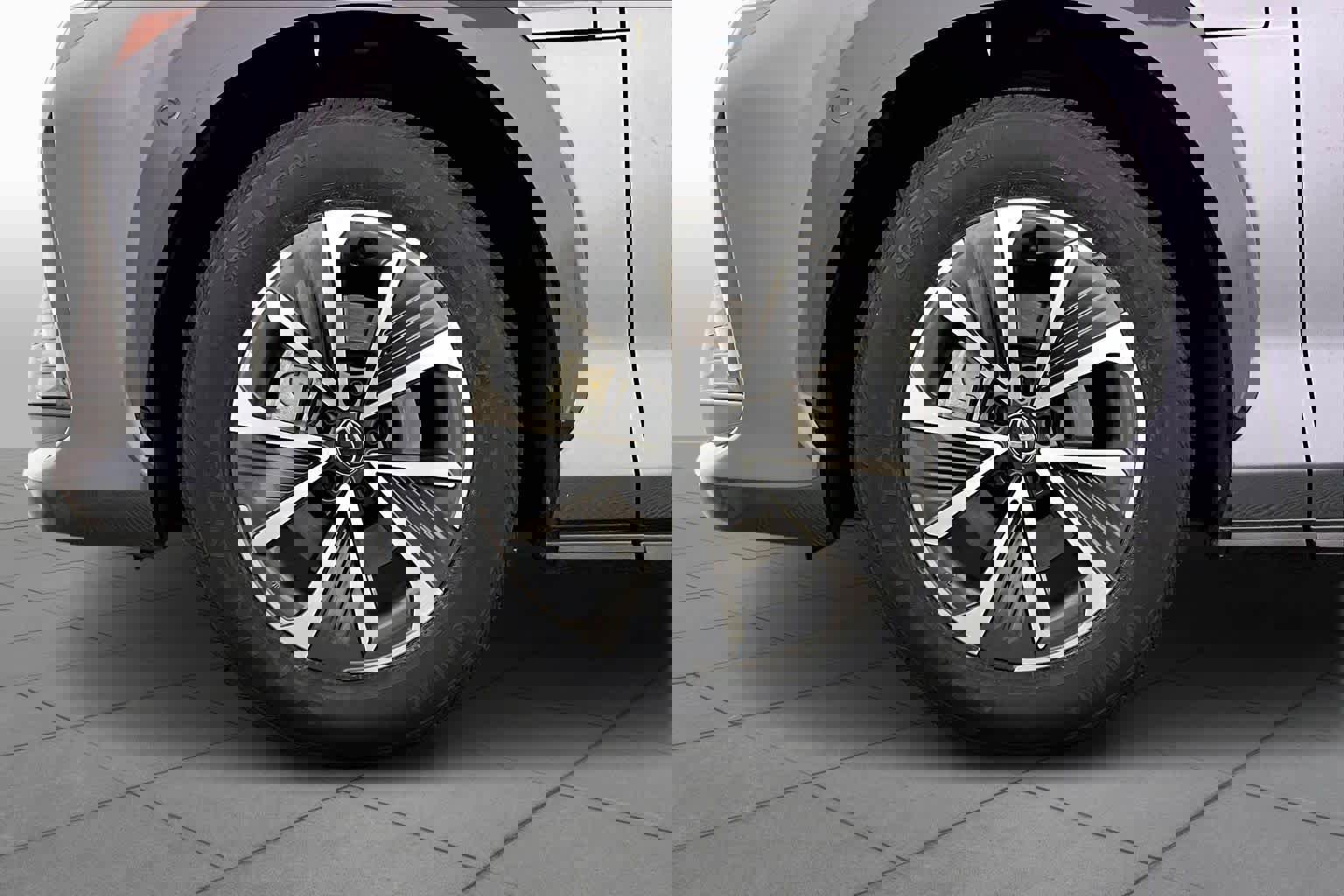 Used 2023 Lexus RZ 450e Premium image 10