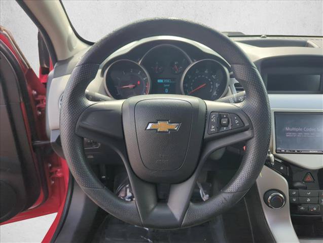 Used 2014 Chevrolet Cruze LS FWD image 11