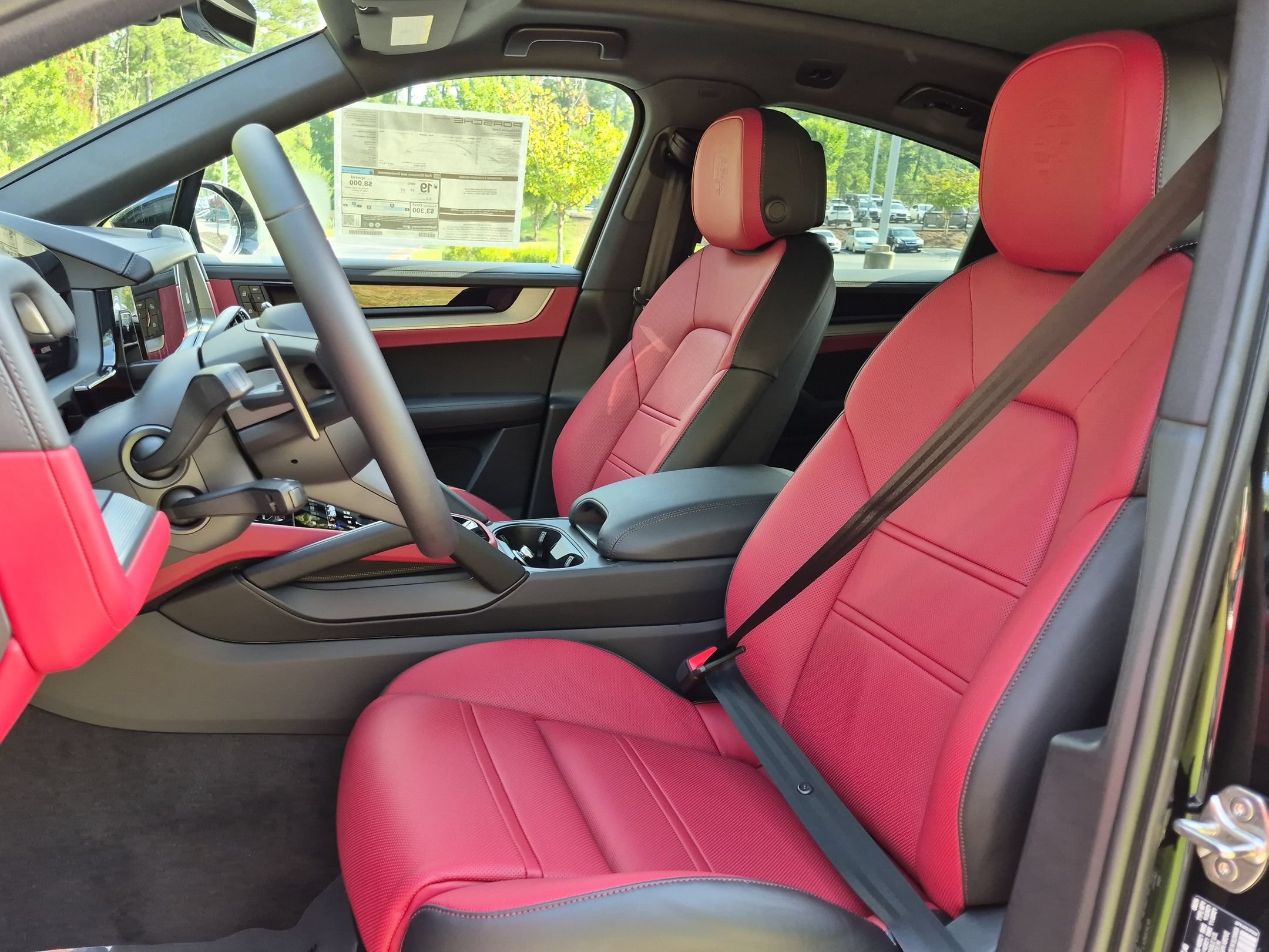 New 2026 Porsche Cayenne Coupe AWD/4WD image 5