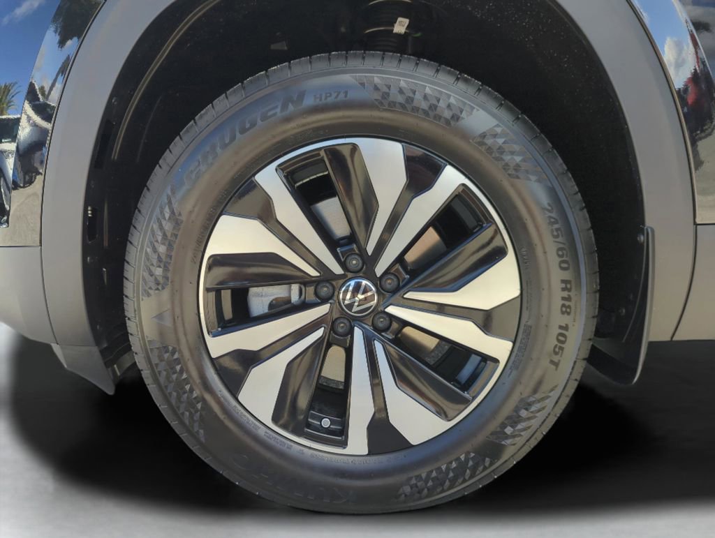 New 2026 Volkswagen Atlas Cross Sport SE image 47