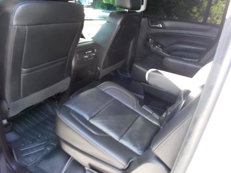 Used 2018 Chevrolet Suburban LT AWD/4WD image 28