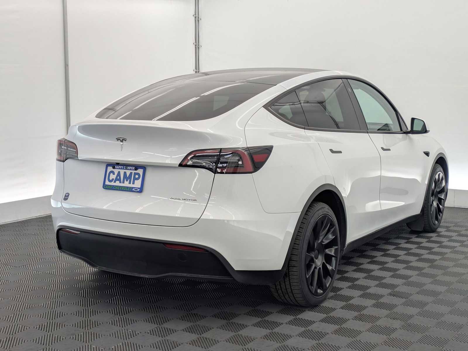 Used 2023 Tesla Model Y Long Range image 6