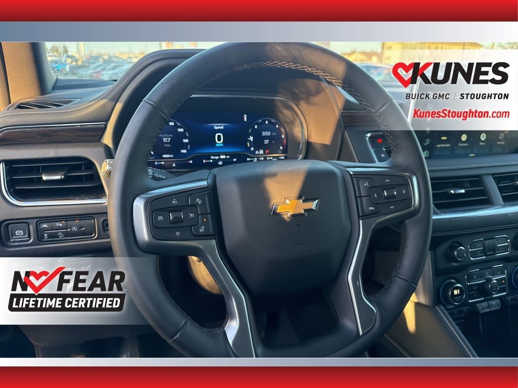 Used 2024 Chevrolet Suburban Premier image 24