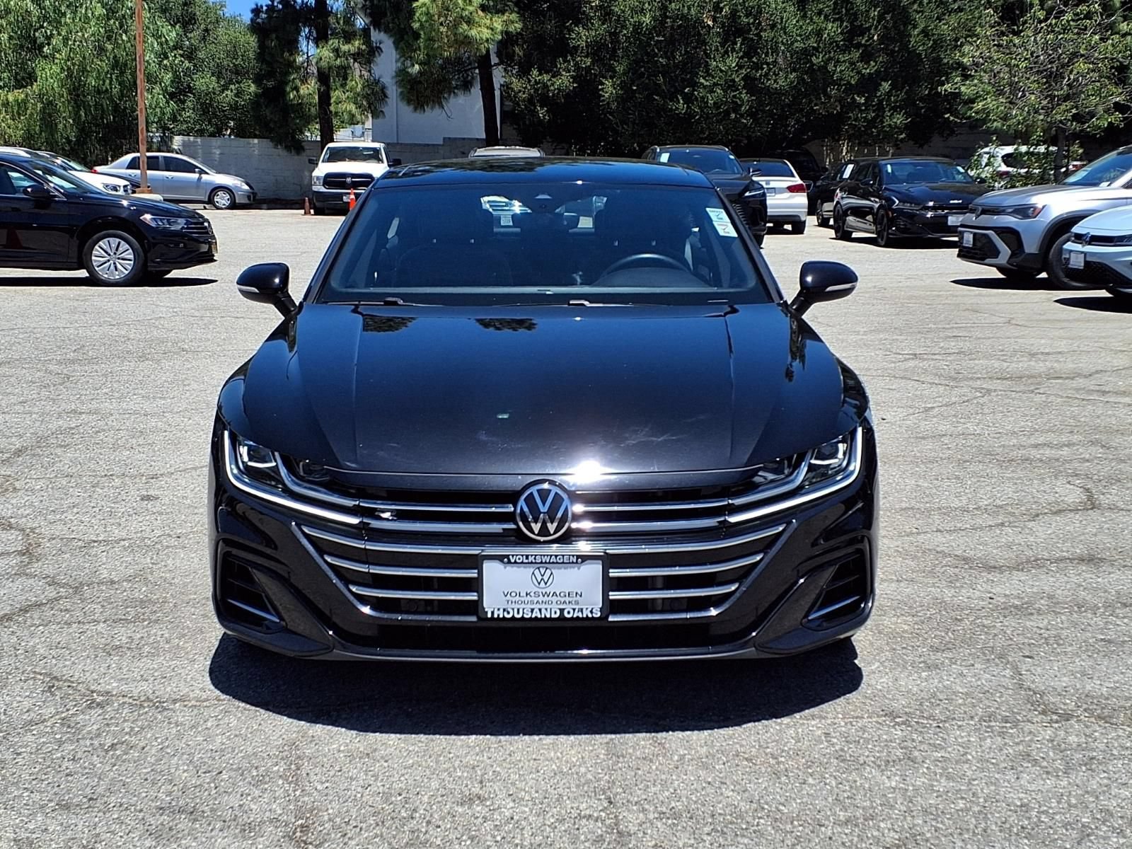 Used 2022 Volkswagen Arteon SEL AWD/4WD image 2