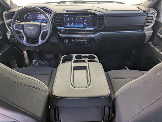 Used 2024 Chevrolet Silverado 1500 LT w/ Z71 Off-Road Package AWD/4WD image 18