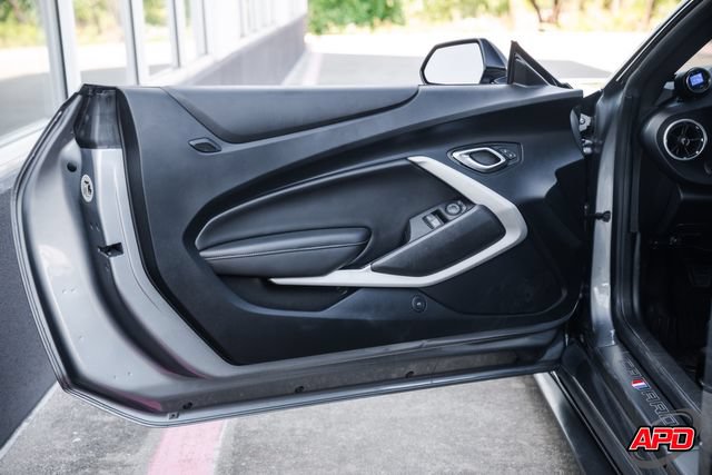Used 2020 Chevrolet Camaro SS RWD image 70