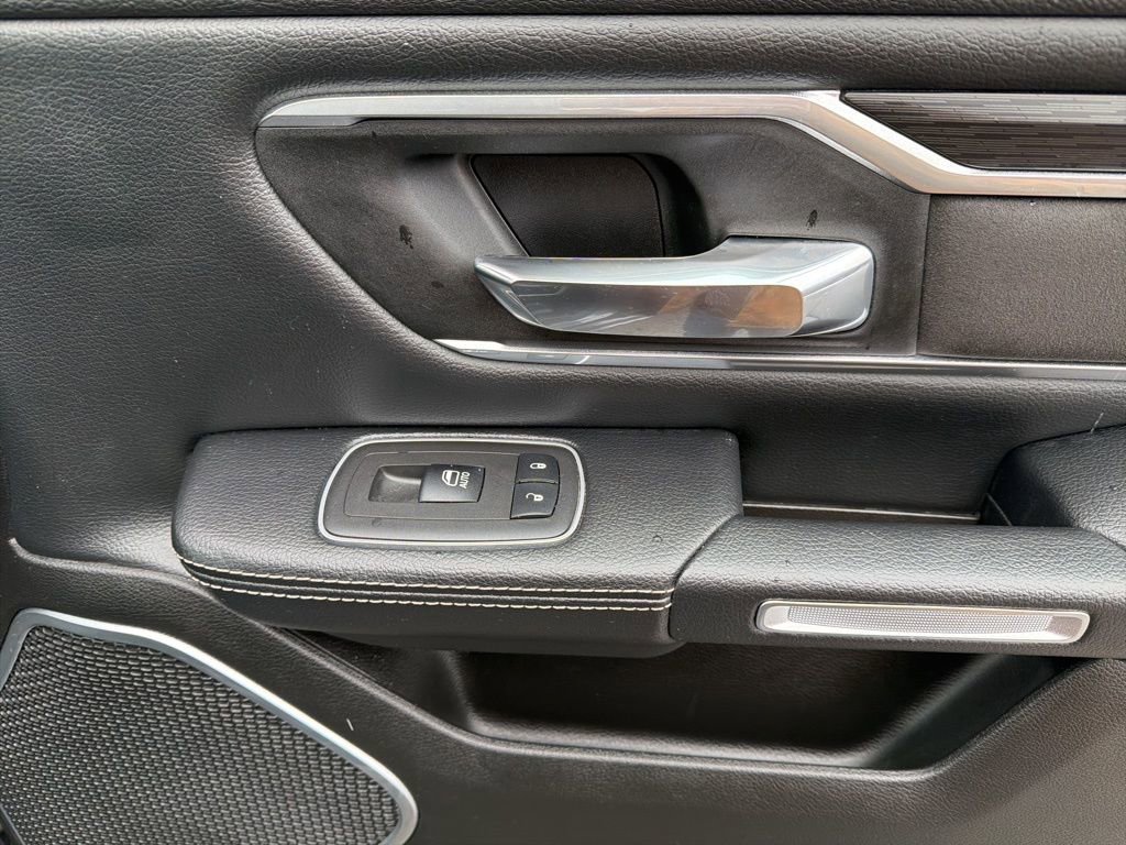 Used 2023 RAM 1500 Laramie image 18