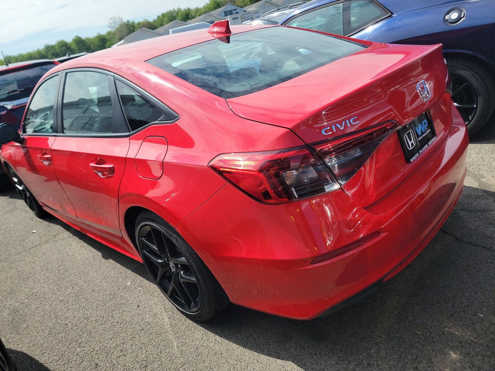 Used 2023 Honda Civic Sport image 4
