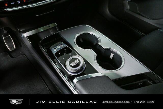 New 2027 Cadillac Lyriq Sport RWD image 17