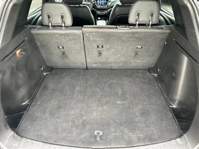 Used 2021 Chevrolet TrailBlazer RS w/ Technology Package FWD image 38