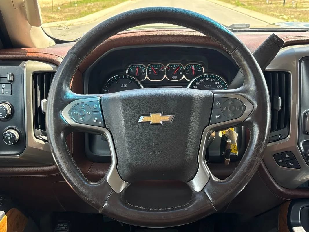 Used 2015 Chevrolet Silverado 2500 High Country w/ Duramax Plus Package AWD/4WD image 33
