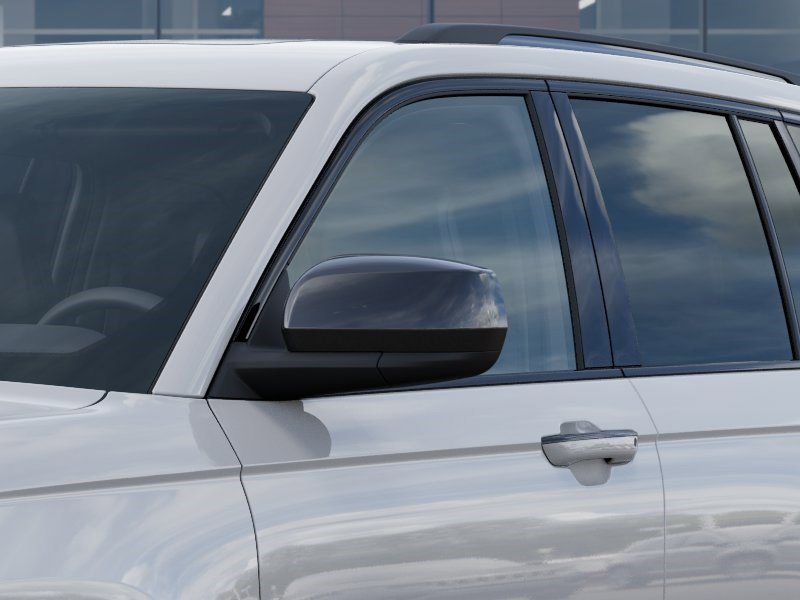 New 2025 Jeep Grand Cherokee Altitude image 12