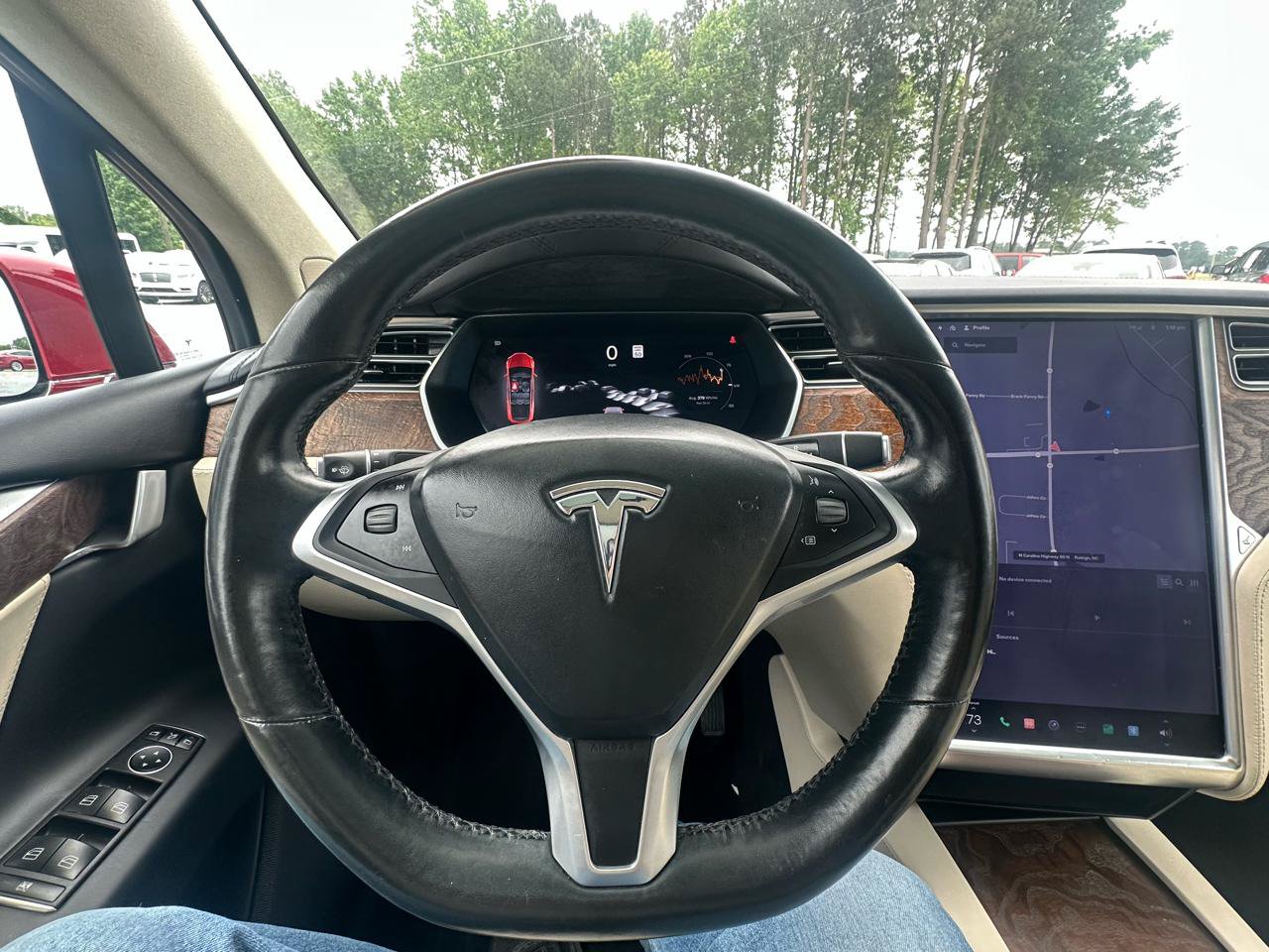 Used 2017 Tesla Model X 100D AWD/4WD image 3