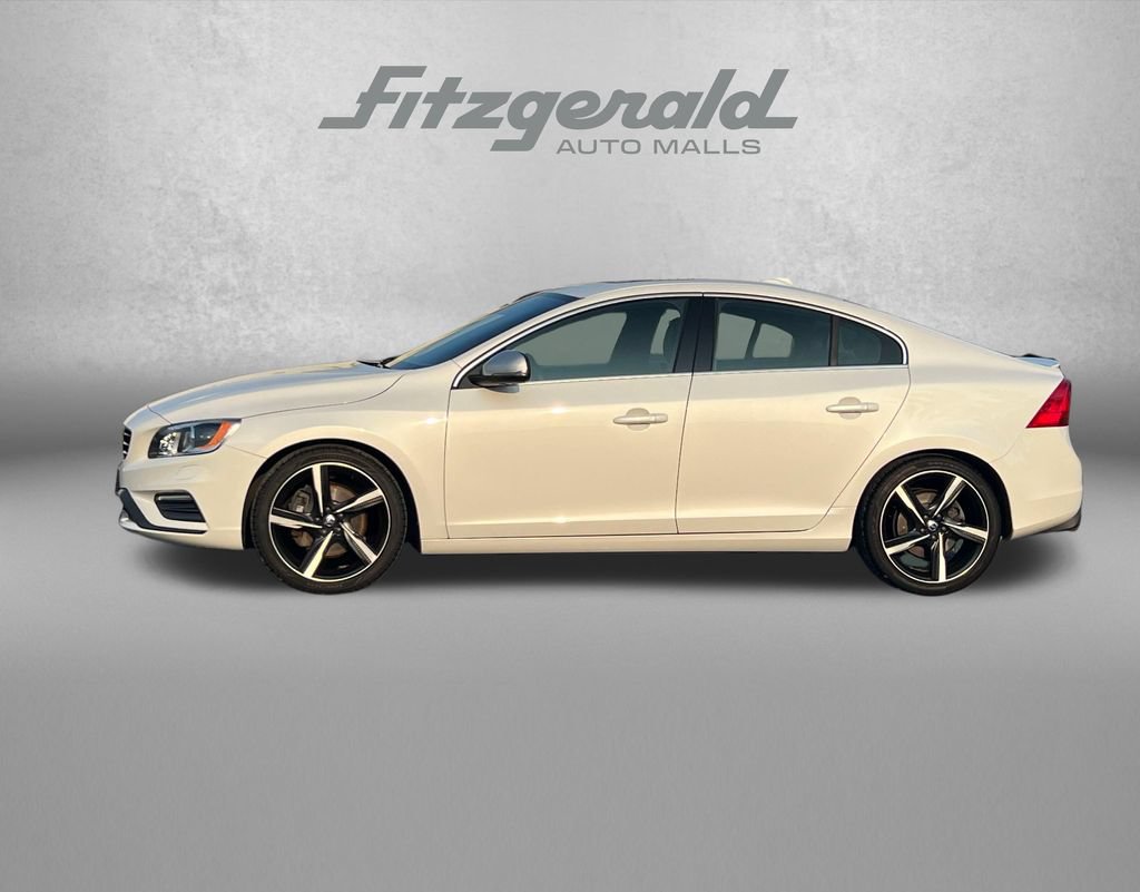 Used 2016 Volvo S60 T6 R-Design AWD/4WD image 5