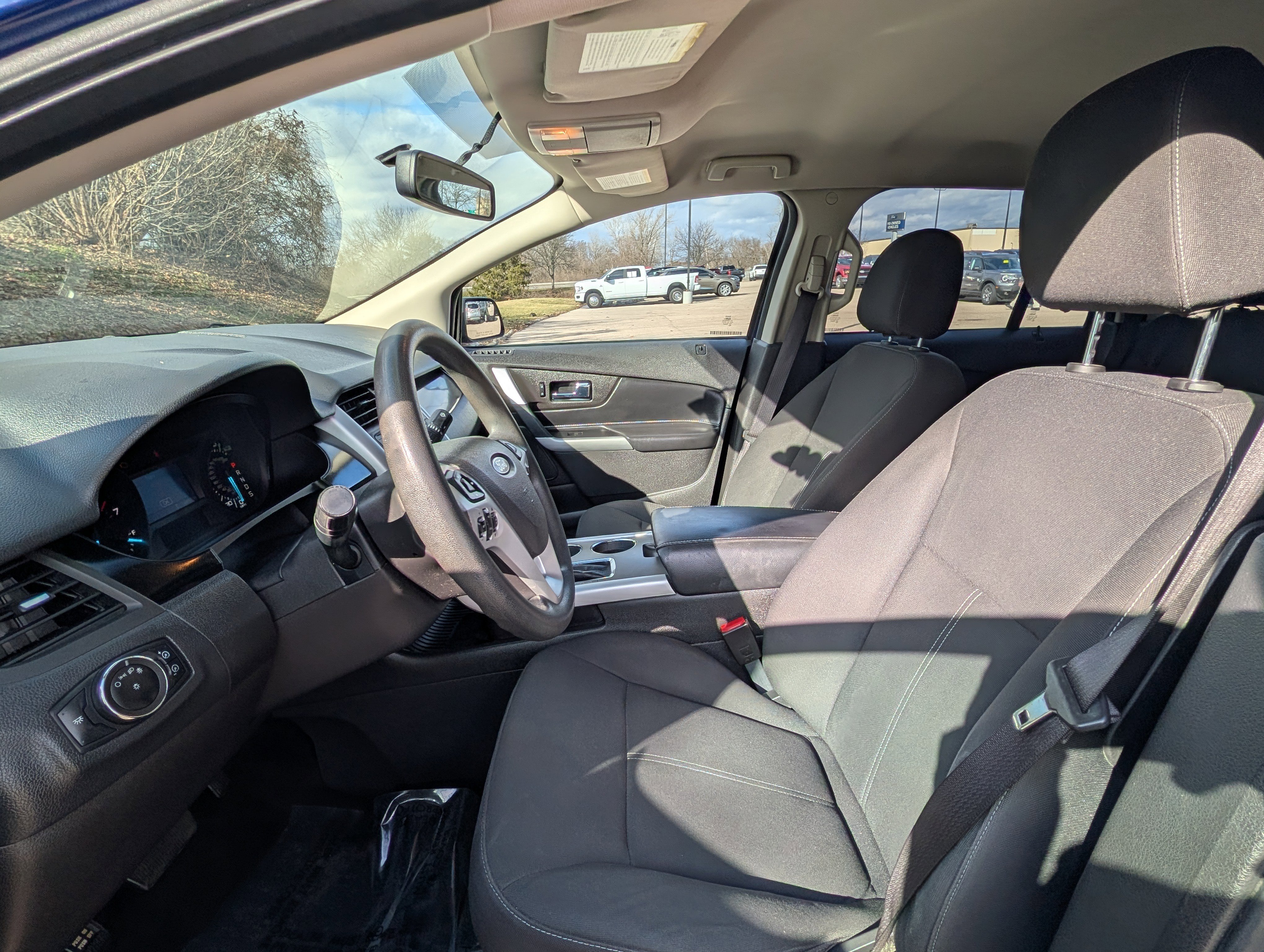 Used 2013 Ford Edge SE image 10