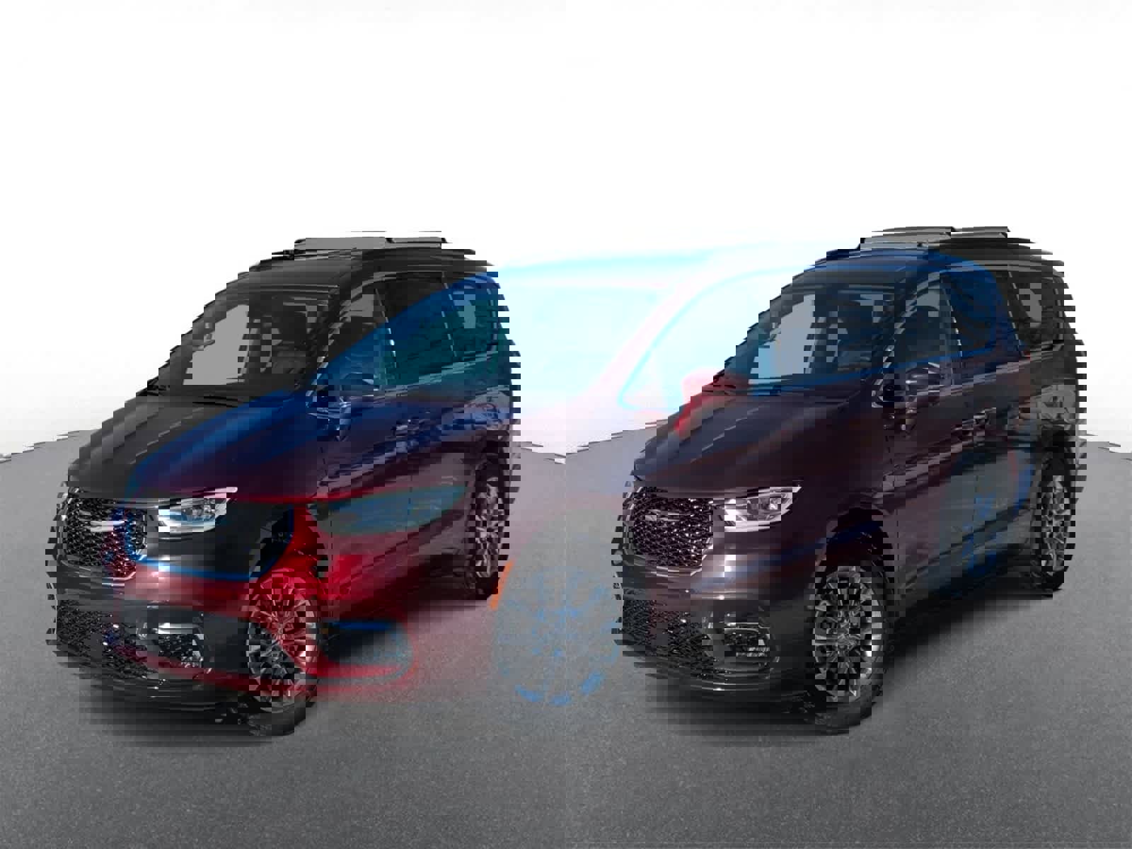 Certified 2022 Chrysler Pacifica Touring-L w/ Uconnect Theater Family Group