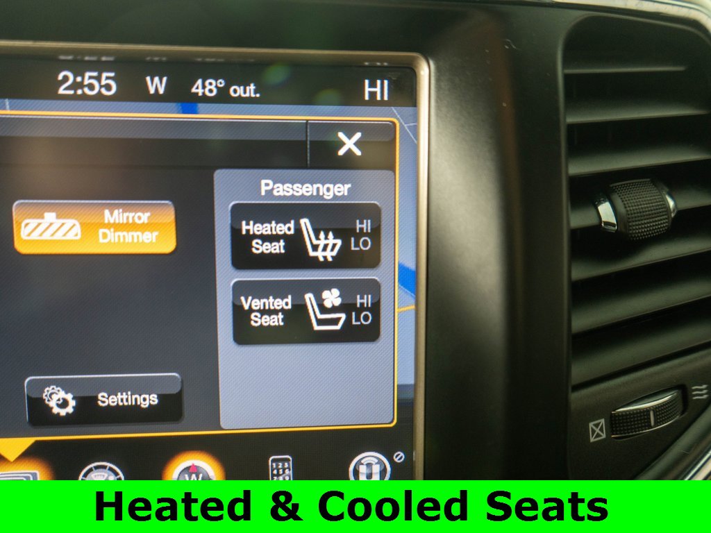 Used 2015 Jeep Grand Cherokee Limited w/ Luxury Group II image 24