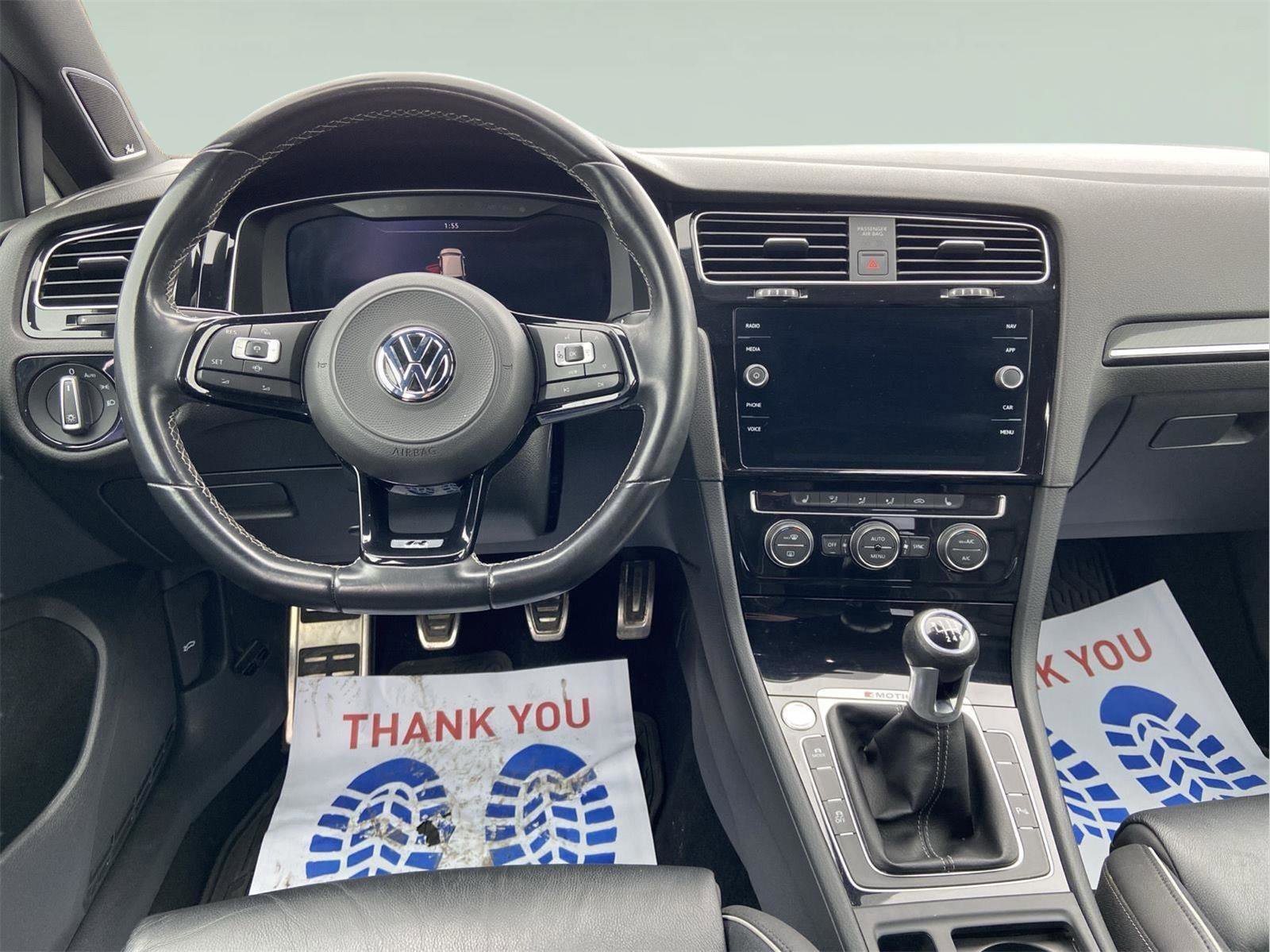 Used 2019 Volkswagen Golf R 4-Door image 24