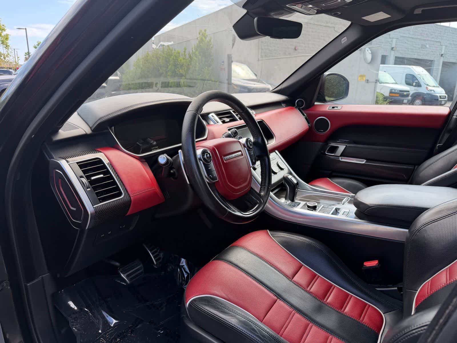 Used 2017 Land Rover Range Rover Sport SVR AWD/4WD image 8