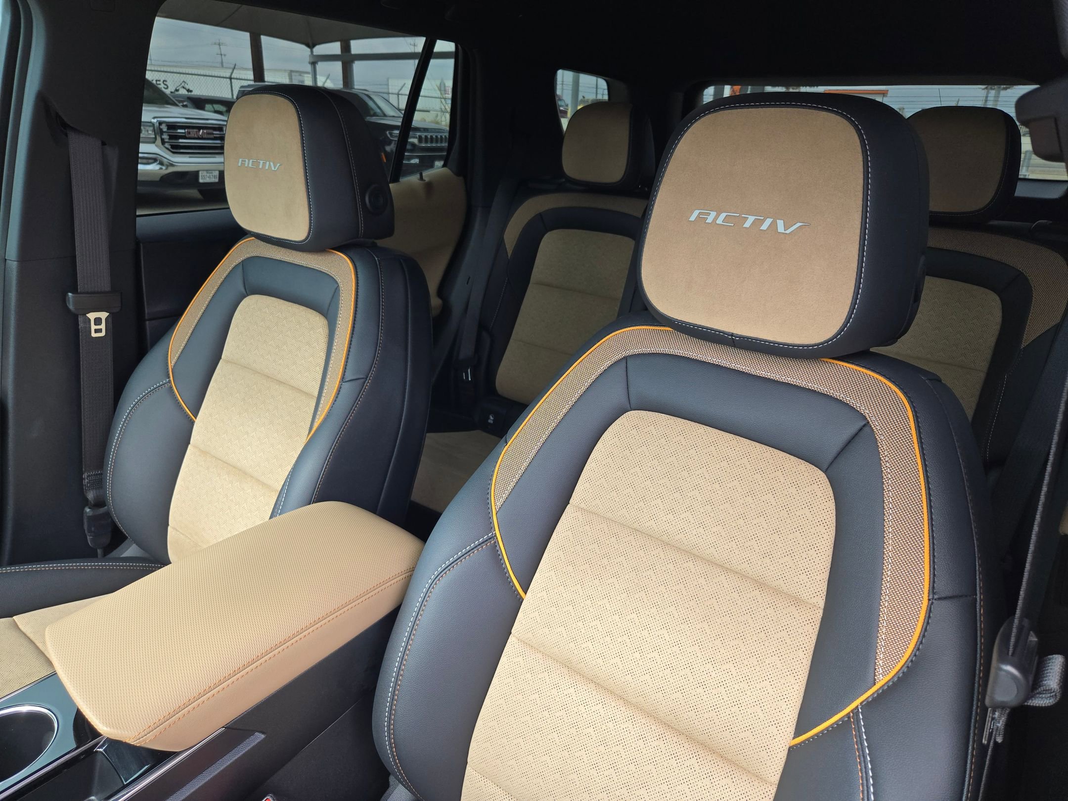 Certified 2026 Chevrolet Equinox ACTIV w/ Convenience Package III image 9