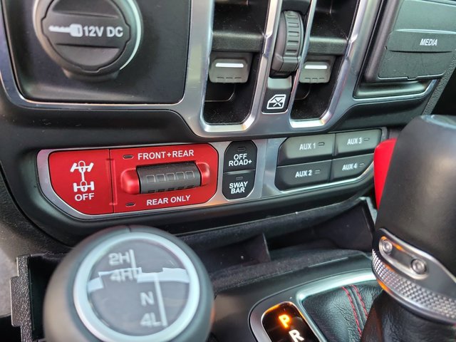 Used 2023 Jeep Wrangler Unlimited Rubicon w/ Xtreme 35 Tire Package image 25