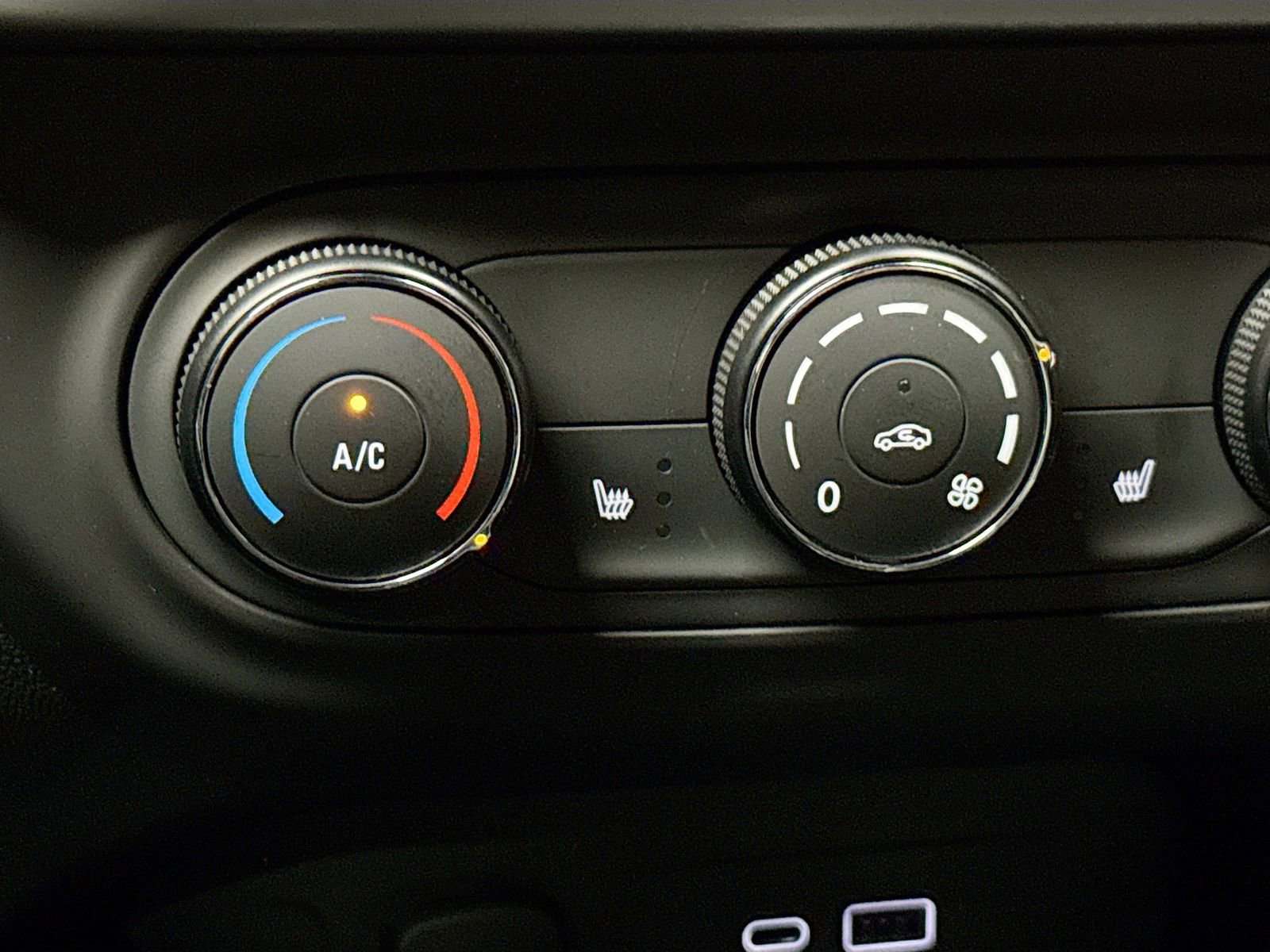 New 2026 Chevrolet Trax RS w/ Driver Confidence Package image 24