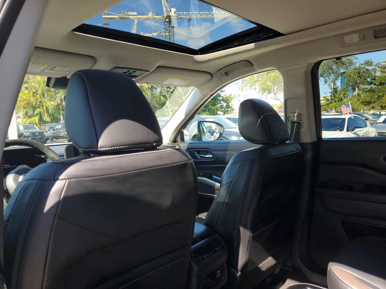 Certified 2023 Nissan Pathfinder Platinum image 14