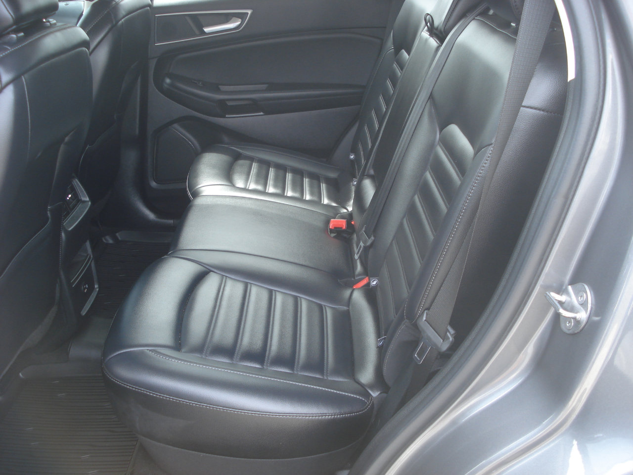 Used 2022 Ford Edge SEL w/ Cargo Accessory Package image 38