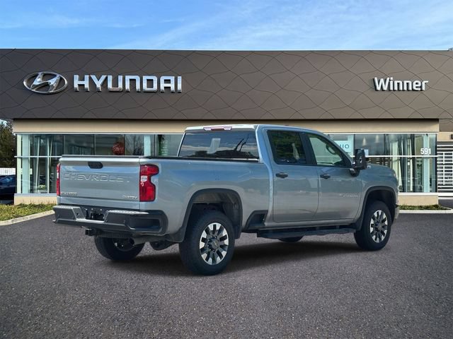 Used 2024 Chevrolet Silverado 2500 Custom w/ Custom Value Package AWD/4WD image 4