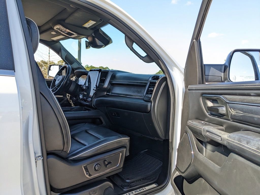 Certified 2022 RAM 1500 Limited w/ Body Color Bumper Group image 44