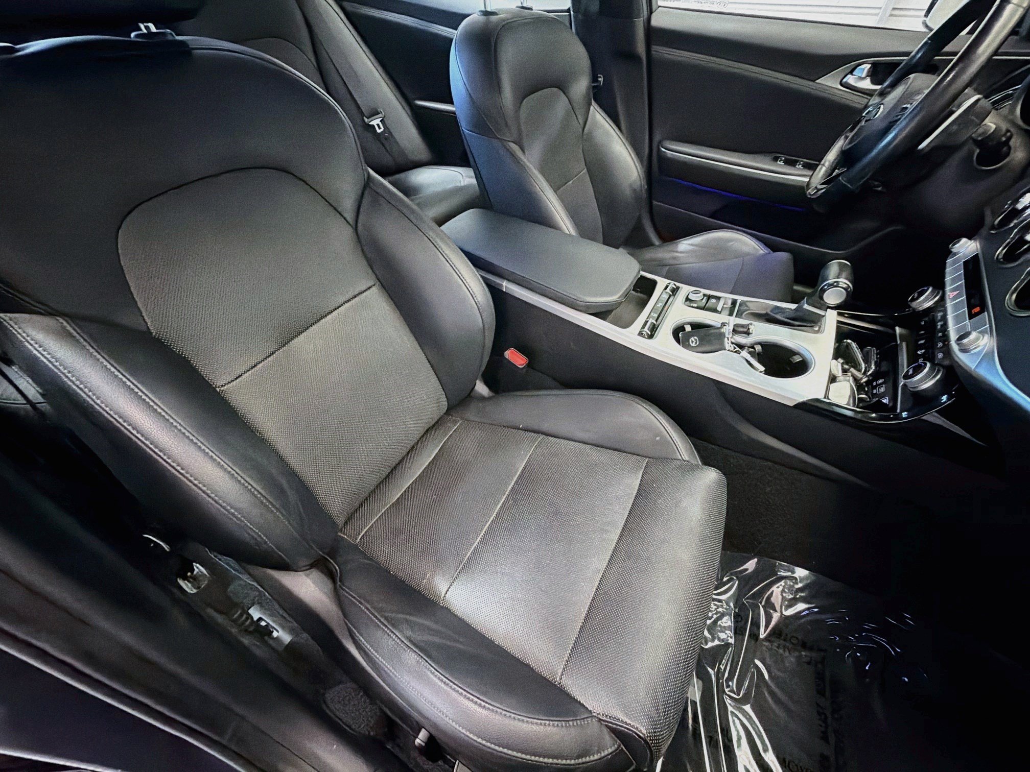 Used 2019 Kia Stinger GT AWD/4WD image 15
