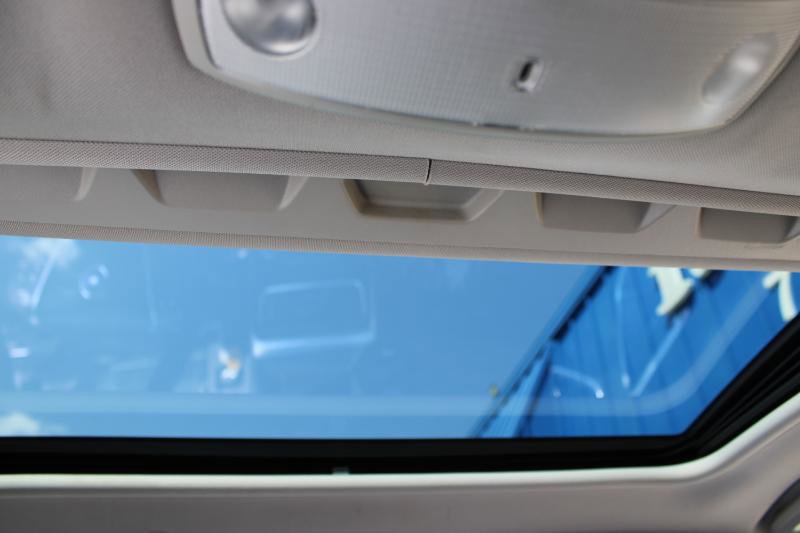 Used 2017 Volvo V60 T5 Premier w/ Convenience Package image 16