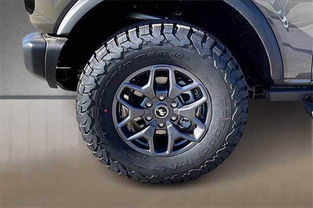New 2025 Ford Bronco Badlands image 11