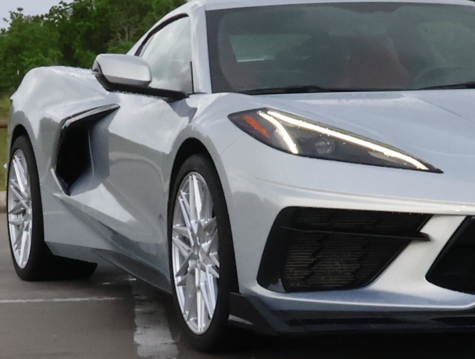 Used 2021 Chevrolet Corvette Stingray Coupe w/ 1LT RWD image 7