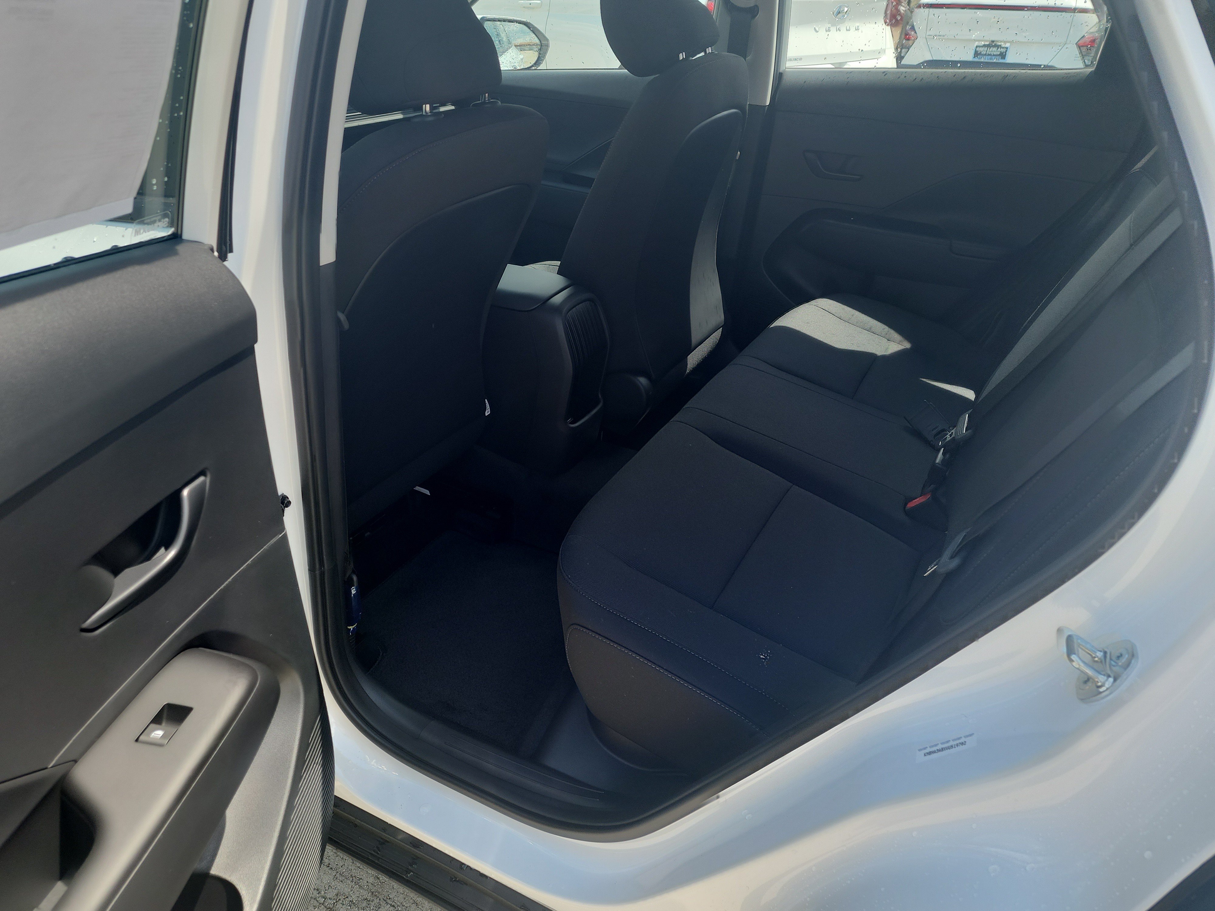 New 2027 Hyundai Kona SE FWD image 16