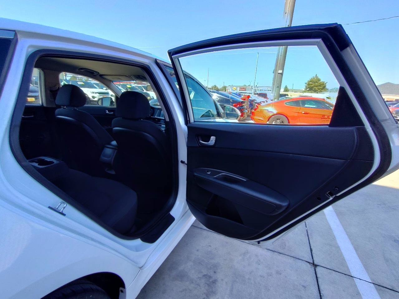 Used 2019 Kia Optima LX FWD image 38
